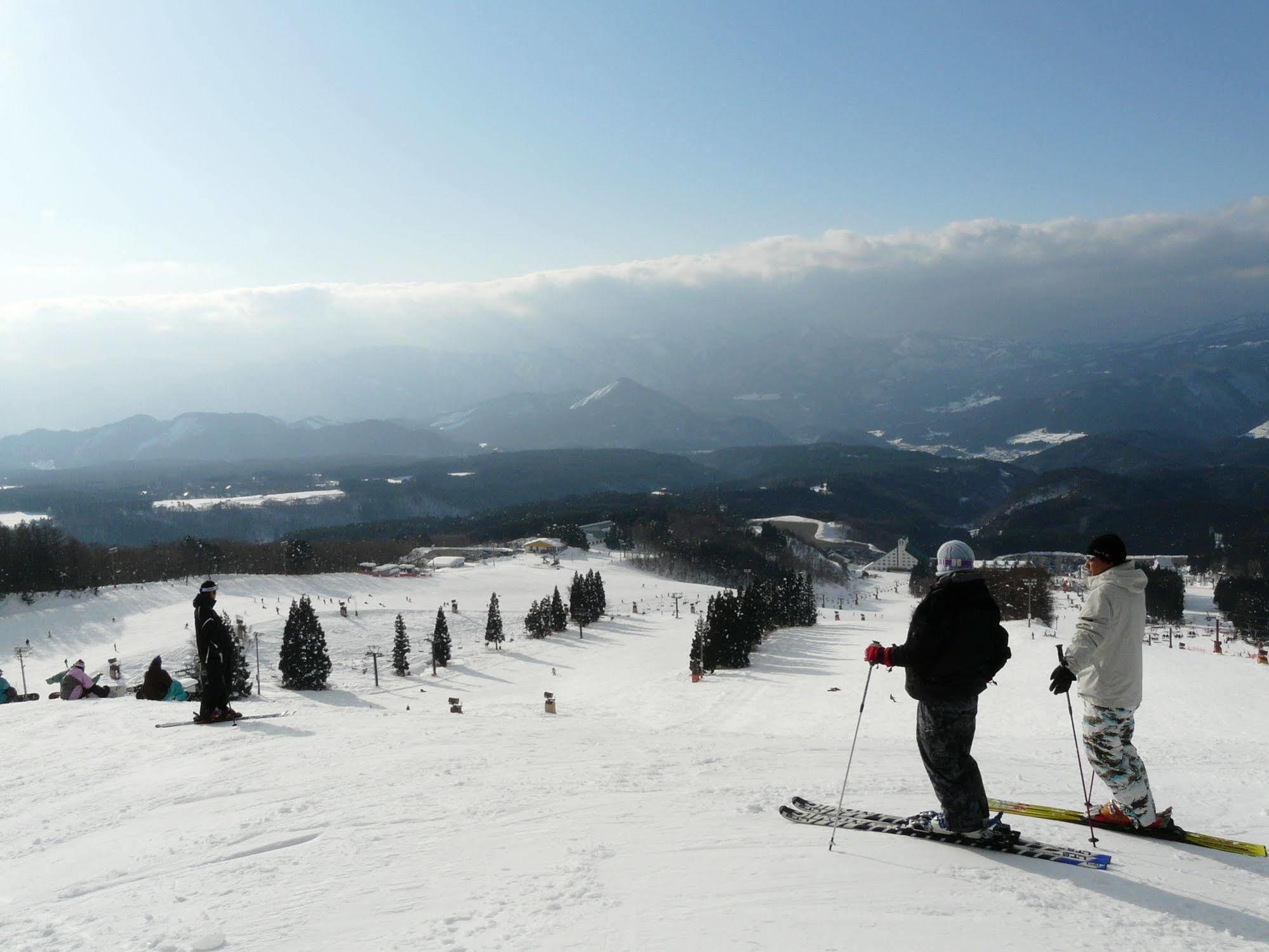 Washigatake Kogen Hotel Rainbow Gujo Εξωτερικό φωτογραφία